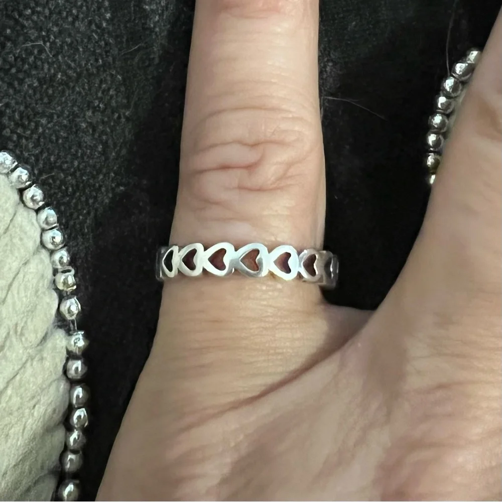 New sterling silver wrap Around interlocking hearts Infinity ring_3